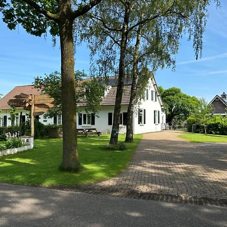 De Hazeldonck Villa Gemert Exterior photo