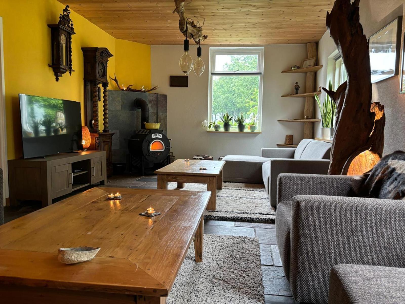 De Hazeldonck Villa Gemert Room photo
